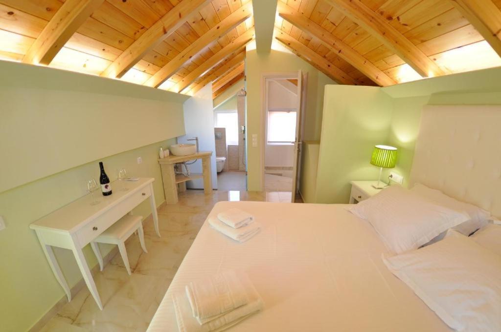 Agios Gordios Hotel apartamentowy
